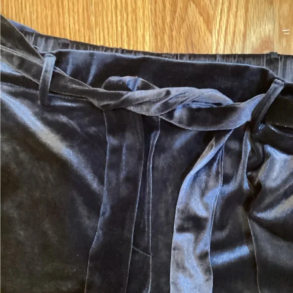 Blue velvet stretch trousers - Picture 5 of 6